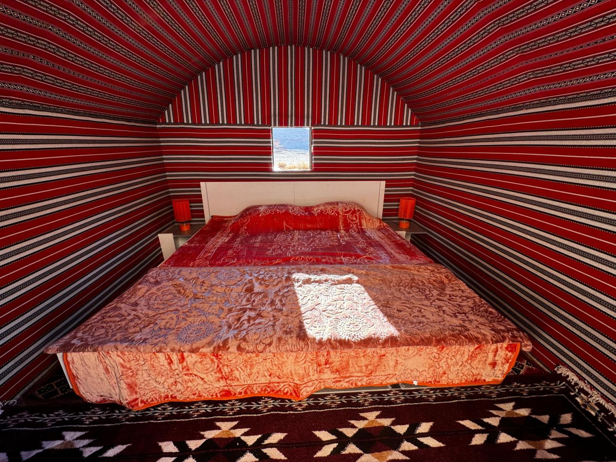 Desert Rock Camp Wadi Rum Buitenkant foto